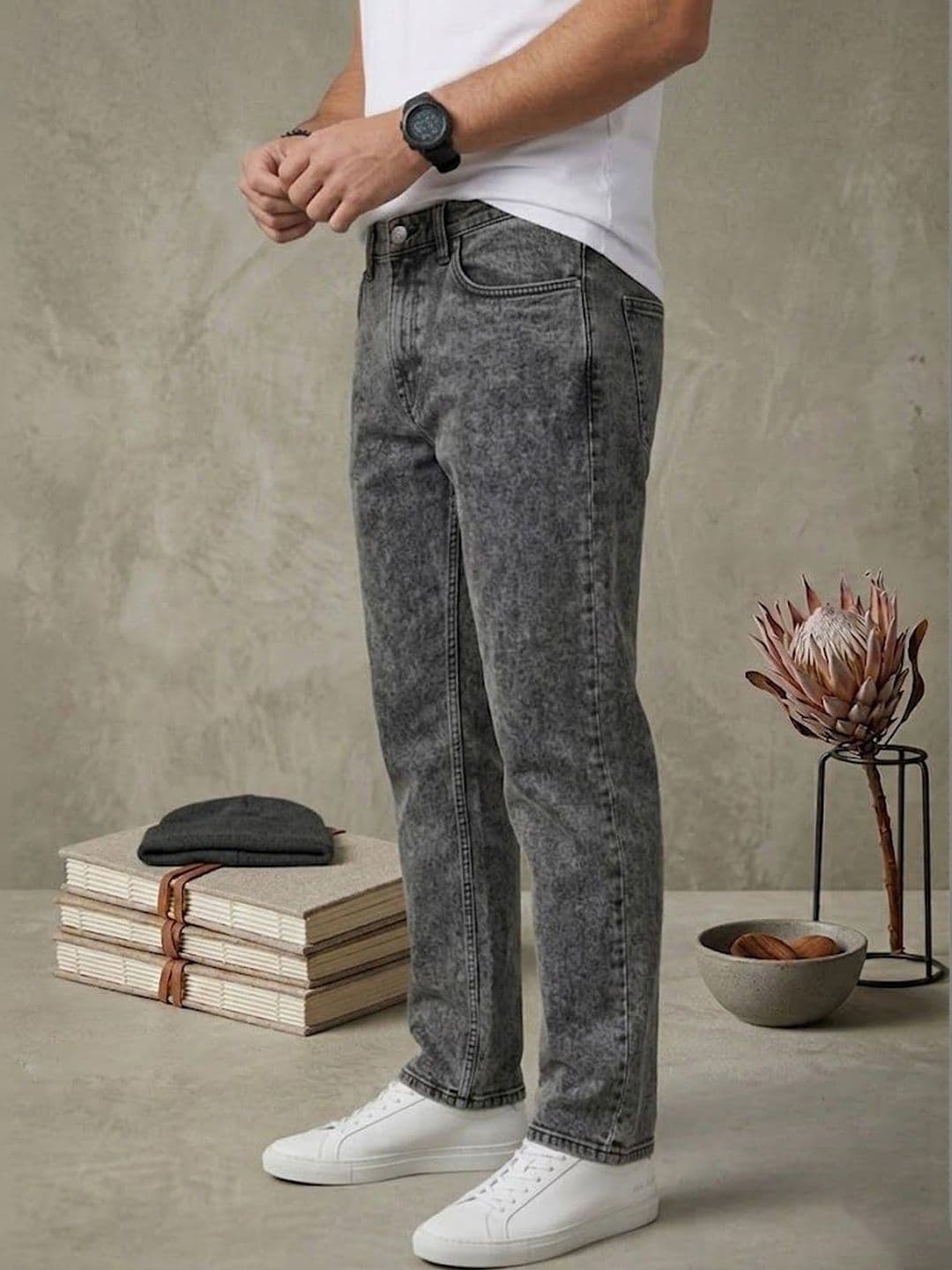 FEBRi Men Mid-Rise Heavy Fade Denim Jeans thumbnail 3