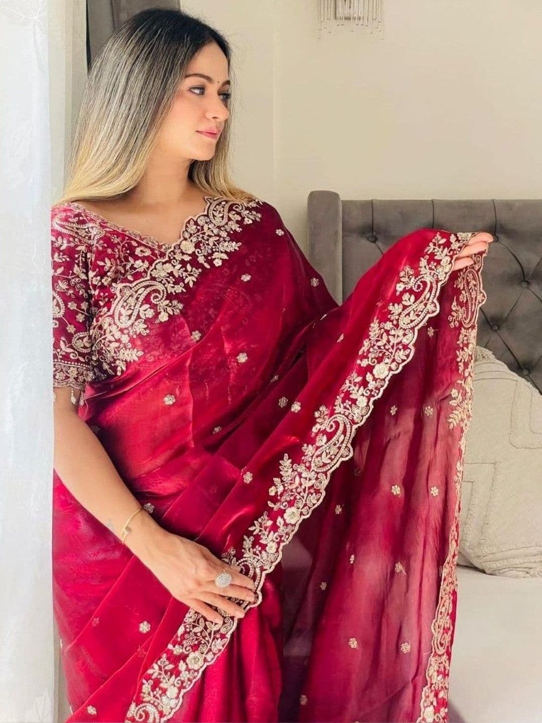 PEEYU Embellished Embroidered Satin Heavy Work Saree thumbnail 4