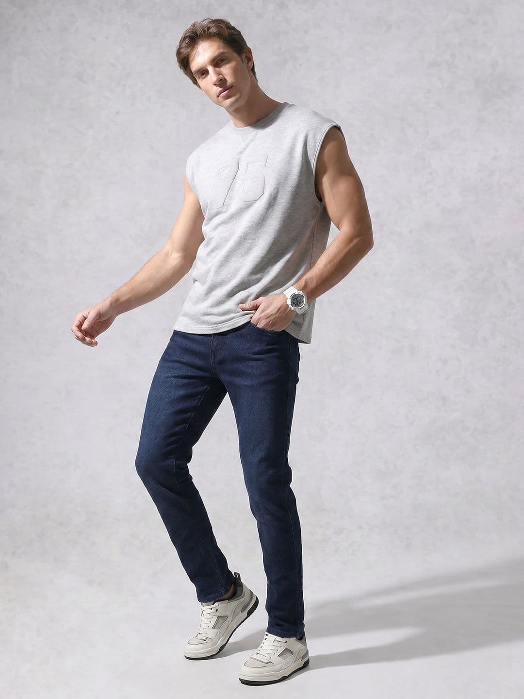 WROGN Men Slim Fit Stretchable Jeans thumbnail 6