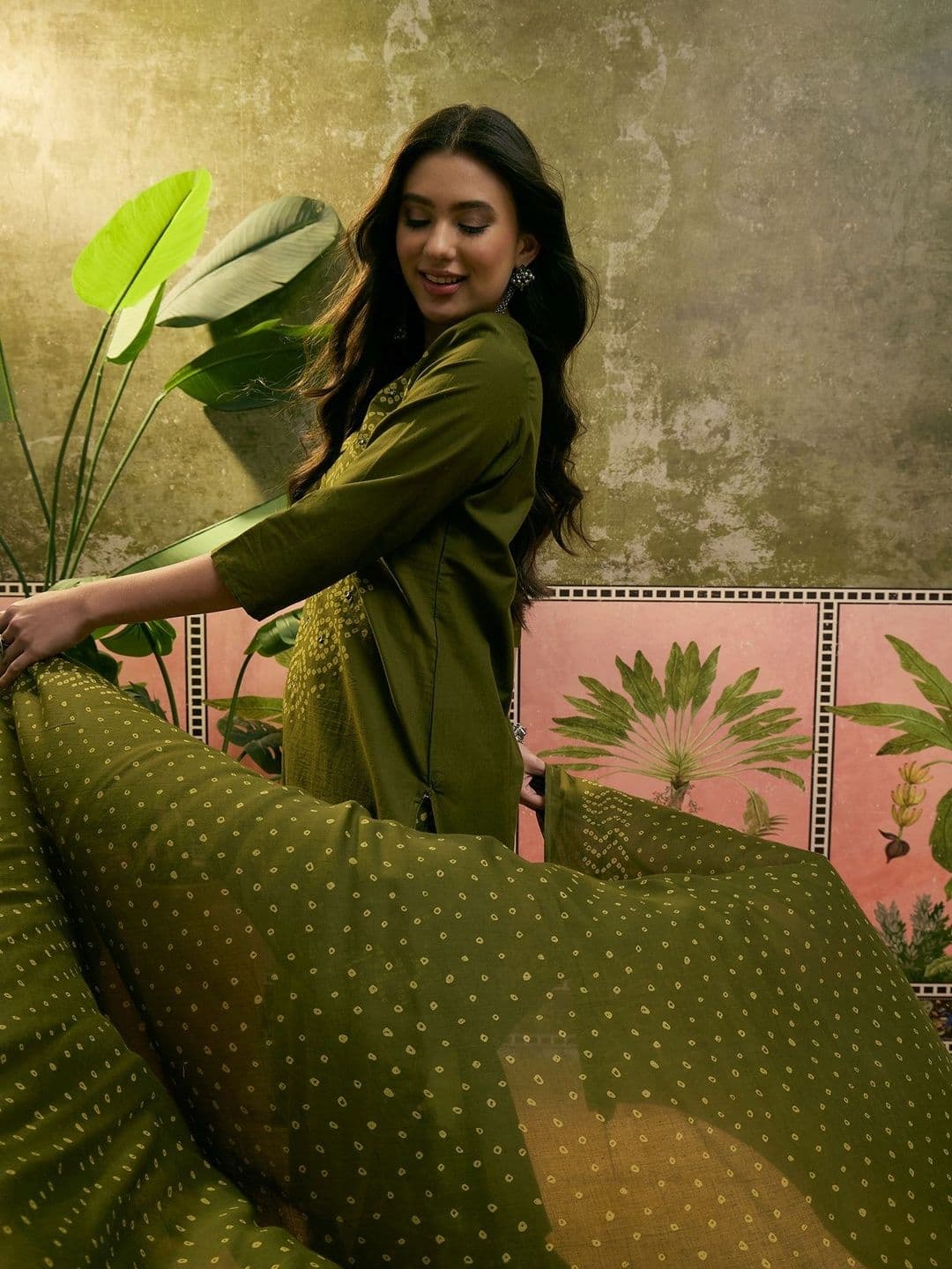 Sangria Printed Pure Cotton Round Neck Kurta & Trousers With Dupatta thumbnail 5