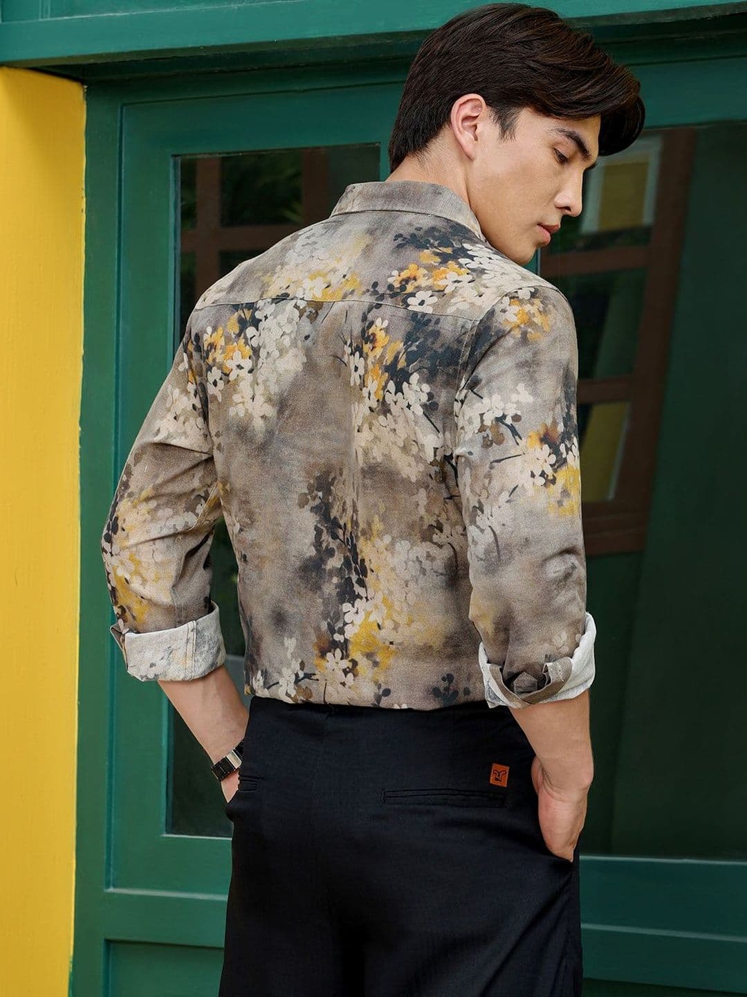 CAHOOT Men Slim Fit Floral Printed Casual Shirt thumbnail 7