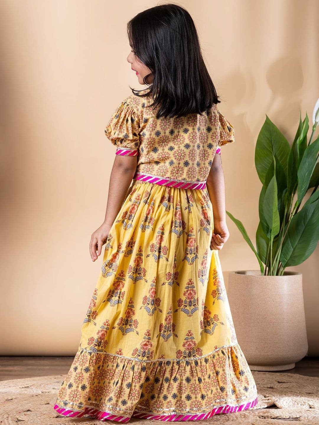 Readiprint Girls Printed Block Print Ready to Wear Lehenga & thumbnail 4
