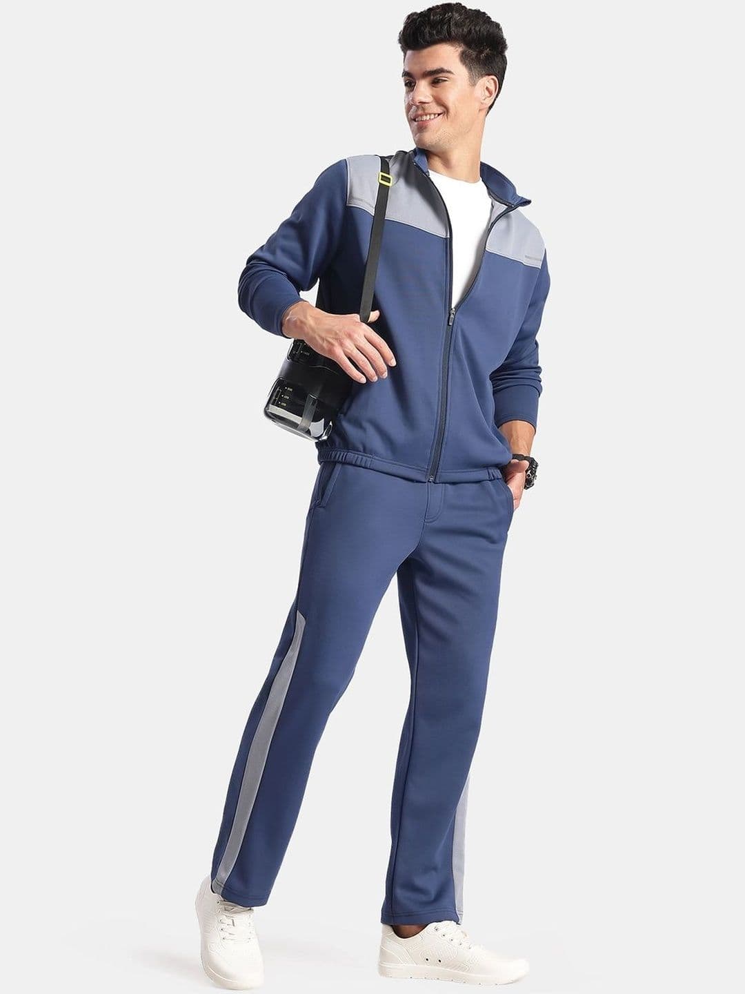 Jockey Men Microfiber Fabric Jacket with StayFresh Treatment - MV30 thumbnail 6
