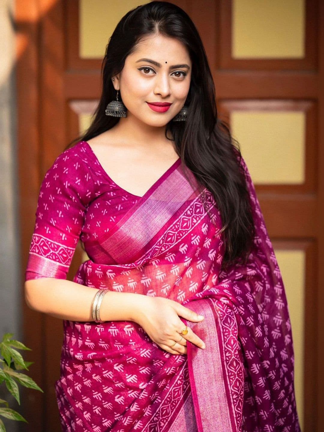 STAVA CREATION Ethnic Motifs Pure Linen Saree - view 1