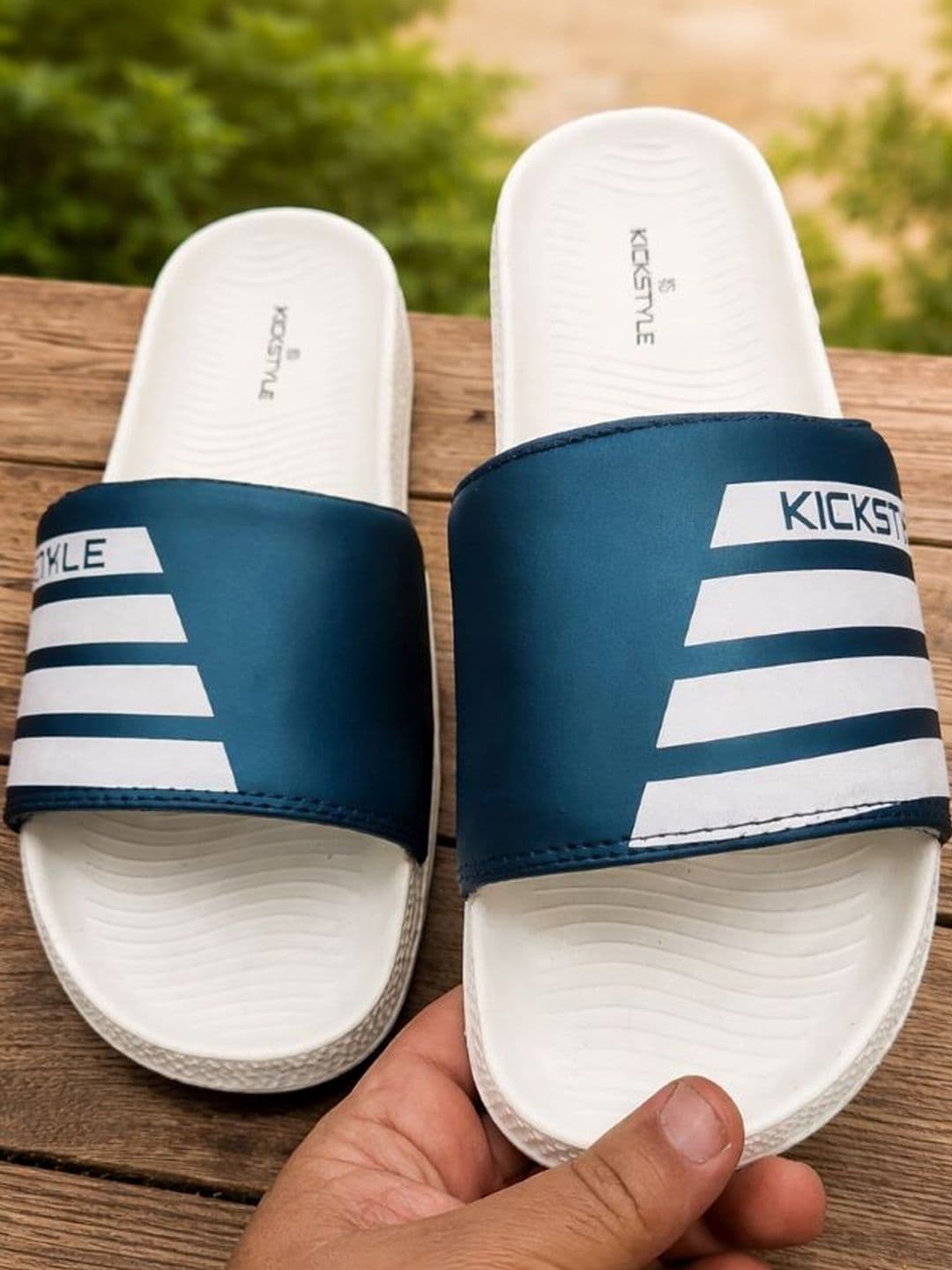 KICKSTYLE Men Striped Sliders thumbnail 2