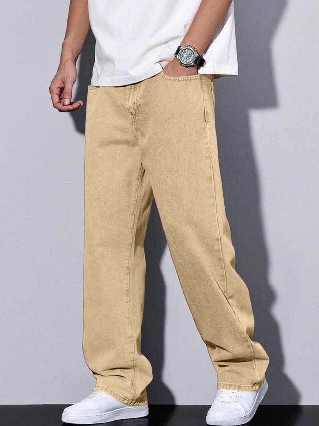 BESTLOO Men Relaxed Fit Mid-Rise Light Fade Stretchable Jeans thumbnail 2
