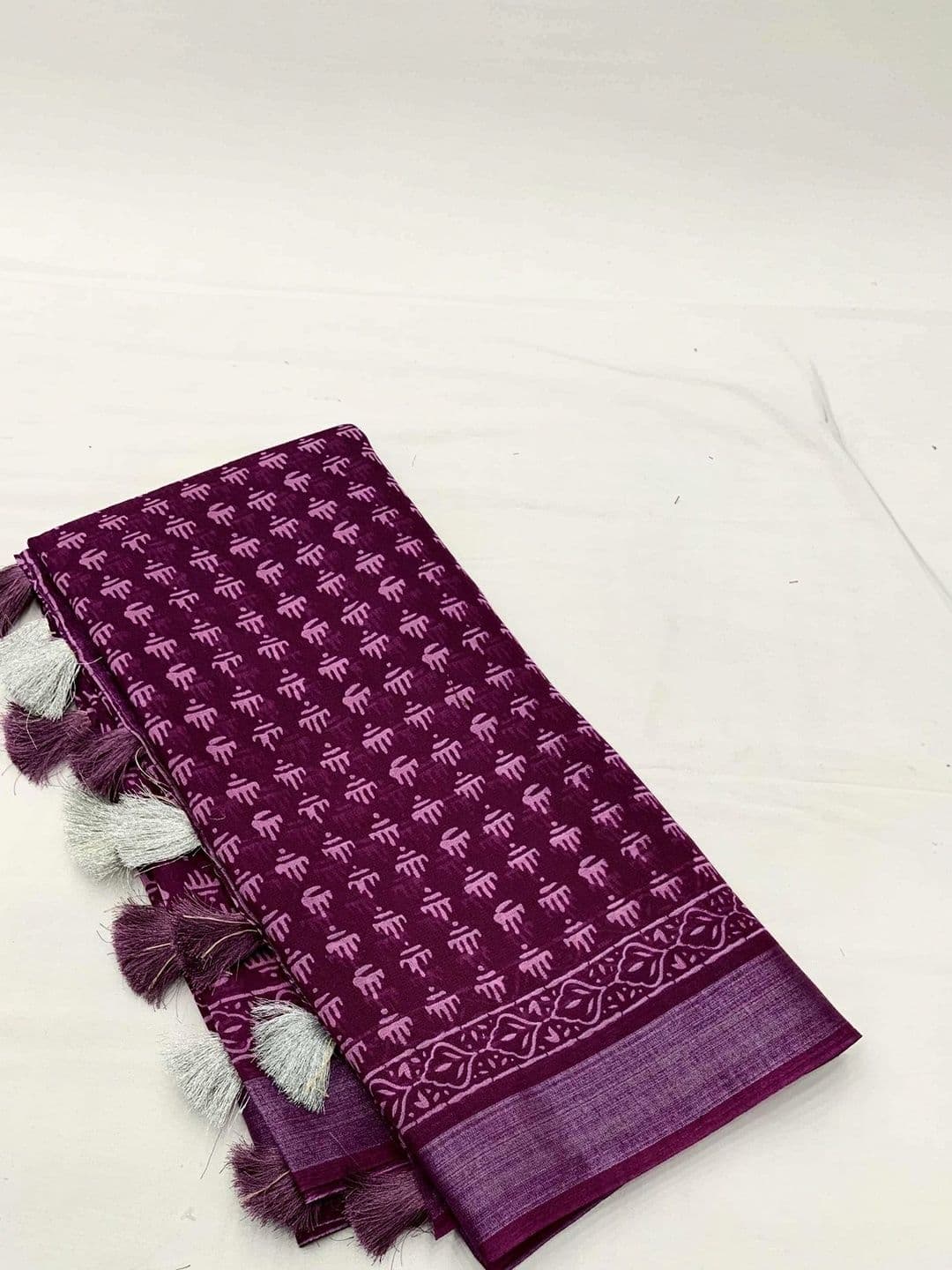 STAVA CREATION Ethnic Motifs Pure Linen Saree thumbnail 2
