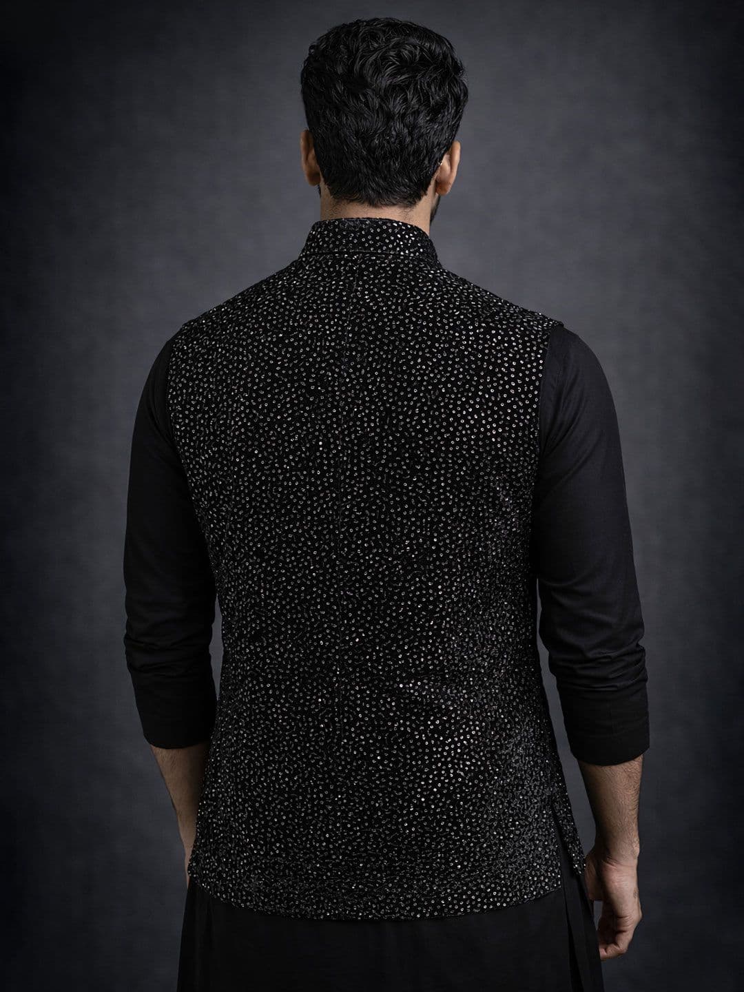 MODERN MUGHALS Embroidered Elegant Sequence Velevt Nehru Jacket thumbnail 3