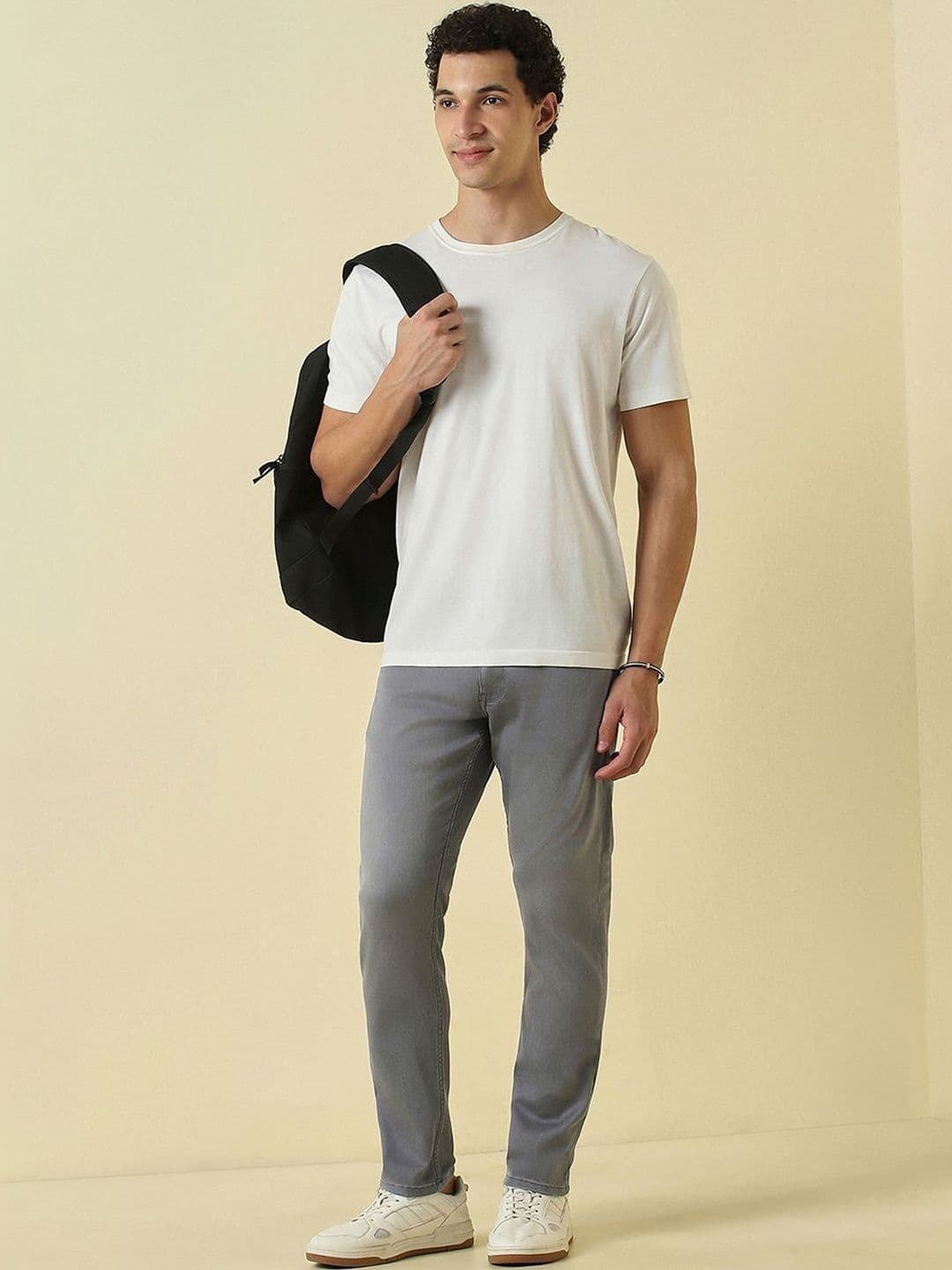 Allen Solly Men Tapered Fit Mid-Rise Jeans thumbnail 6