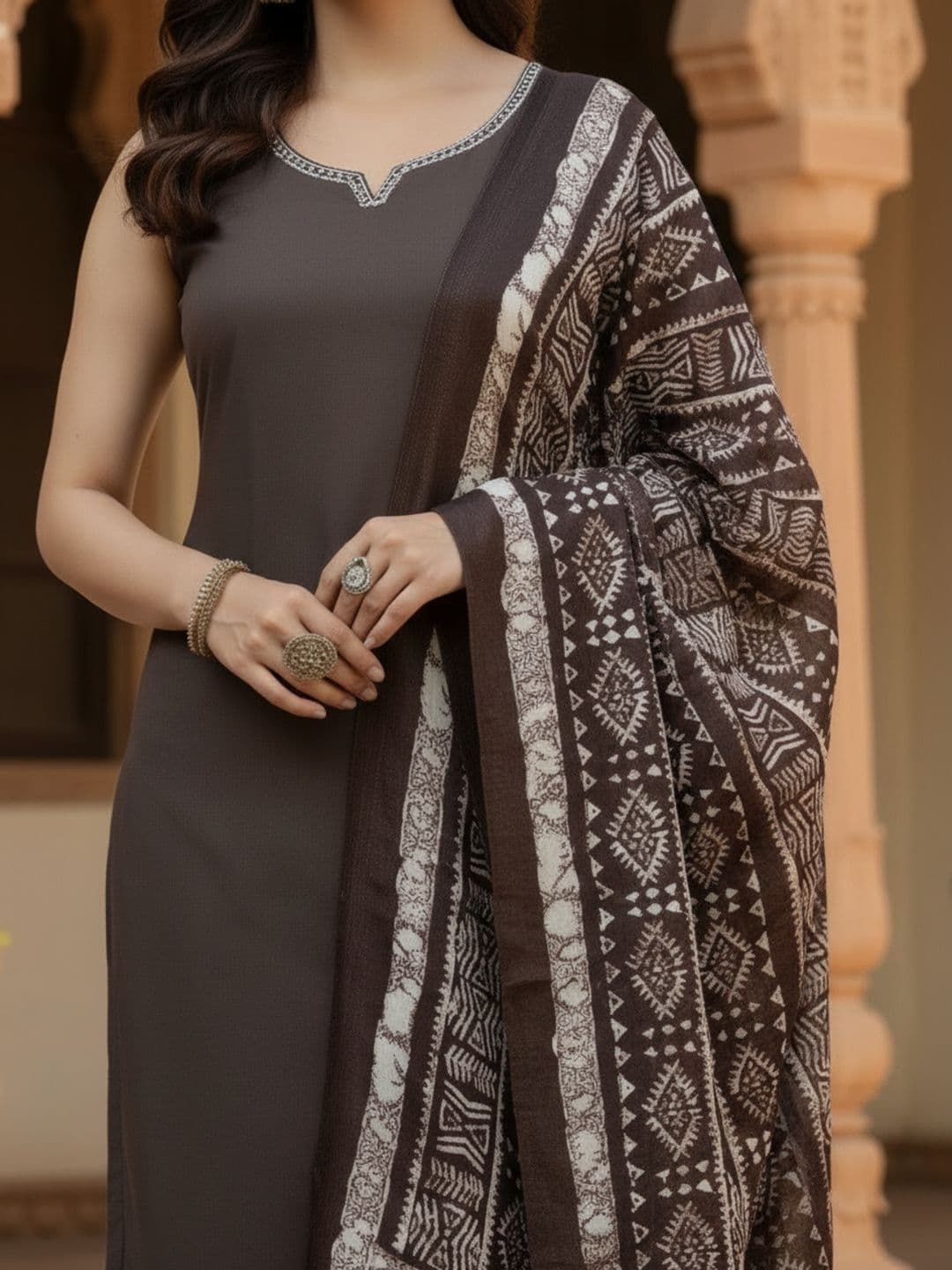 BrownEra Women Ethnic Motifs Regular Thread Work Pure Cotton Kurta with Trousers & With Dupatta thumbnail 3