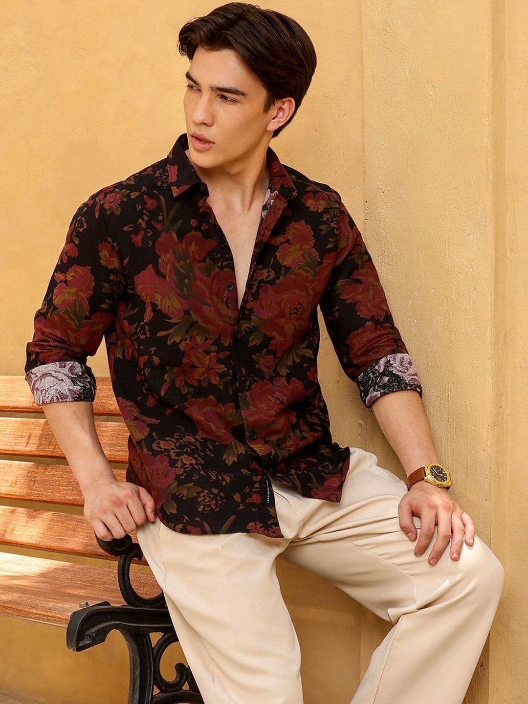 CAHOOT Men Slim Fit Floral Printed Casual Shirt - view 1
