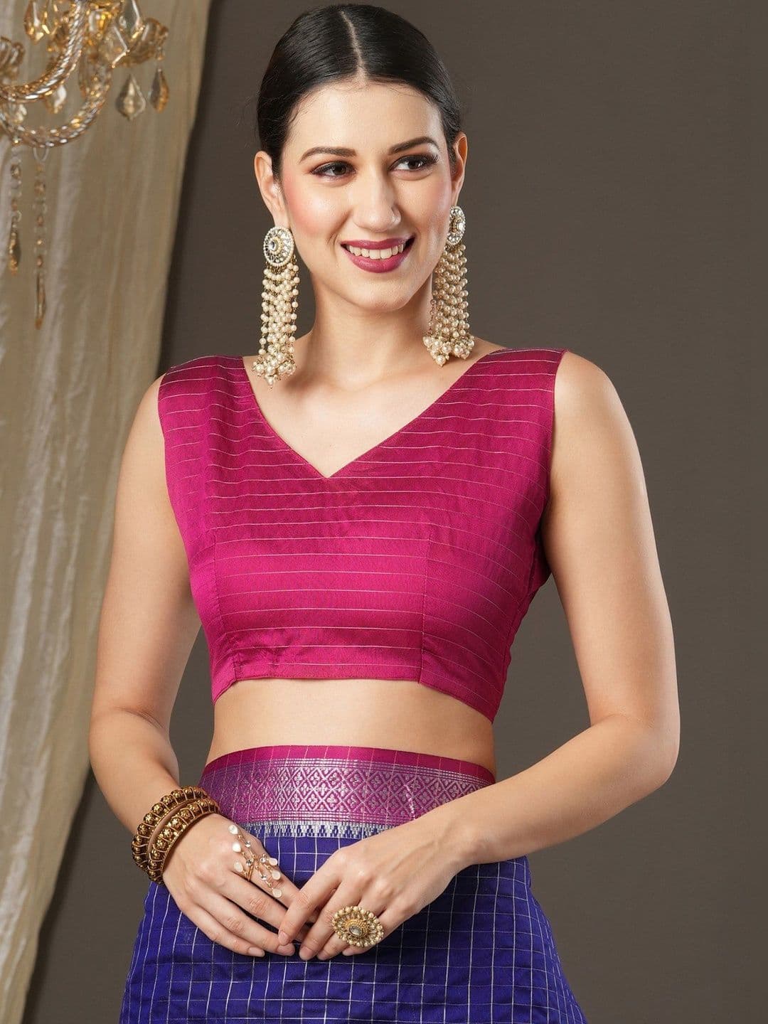 maatirang Woven Design Zari Silk Blend Handloom Saree thumbnail 7