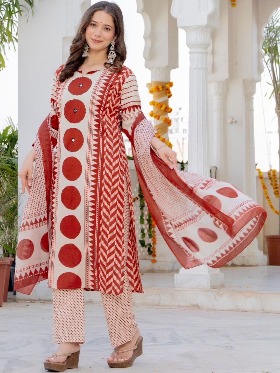 Amayra Geometric Printed Regular Mirror Work Pure Cotton Kurta with Trousers & Dupatta thumbnail 2