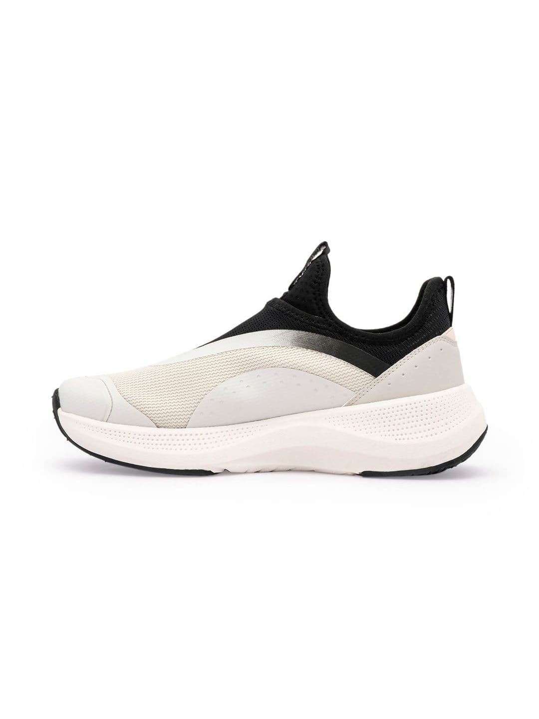 Red Tape Women Mesh Walking Non-Marking Shoes thumbnail 5