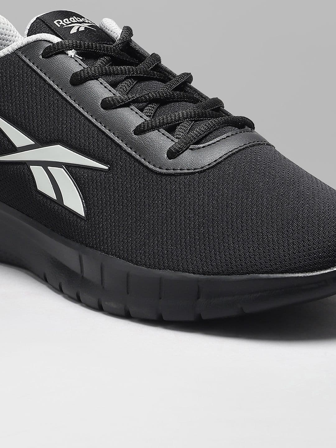 Reebok Men Running Non-Marking Shoes thumbnail 6