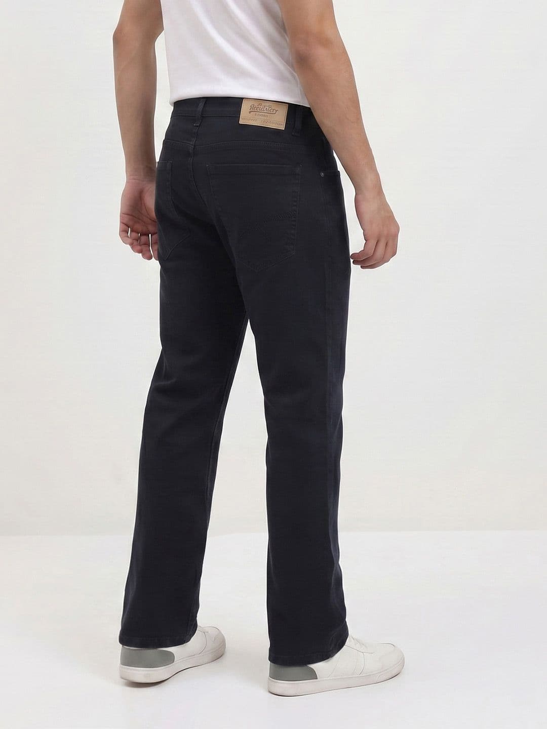 The Roadster Life Co. Men Straight Fit Stretchable Jeans thumbnail 2