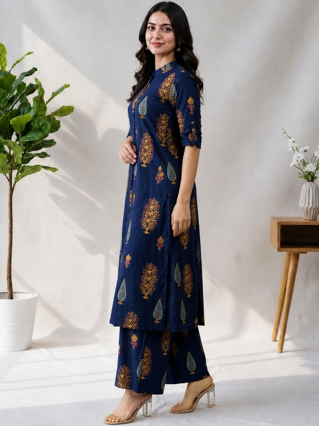 Klere Women Ethnic Motifs Printed Regular Kurta with Palazzos thumbnail 5