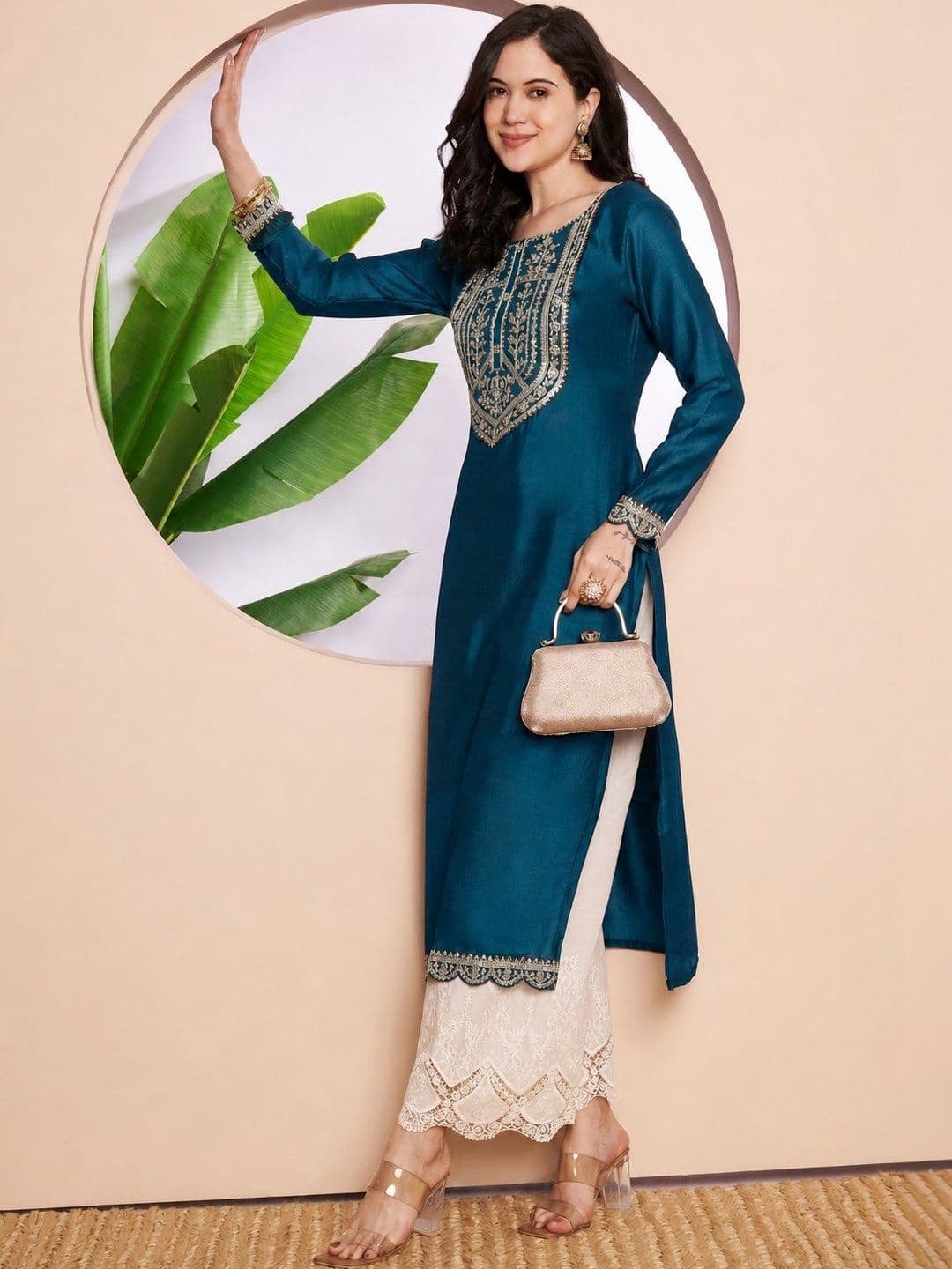 rarethread Women Ethnic Motifs Embroidered Thread Work Kurta thumbnail 2