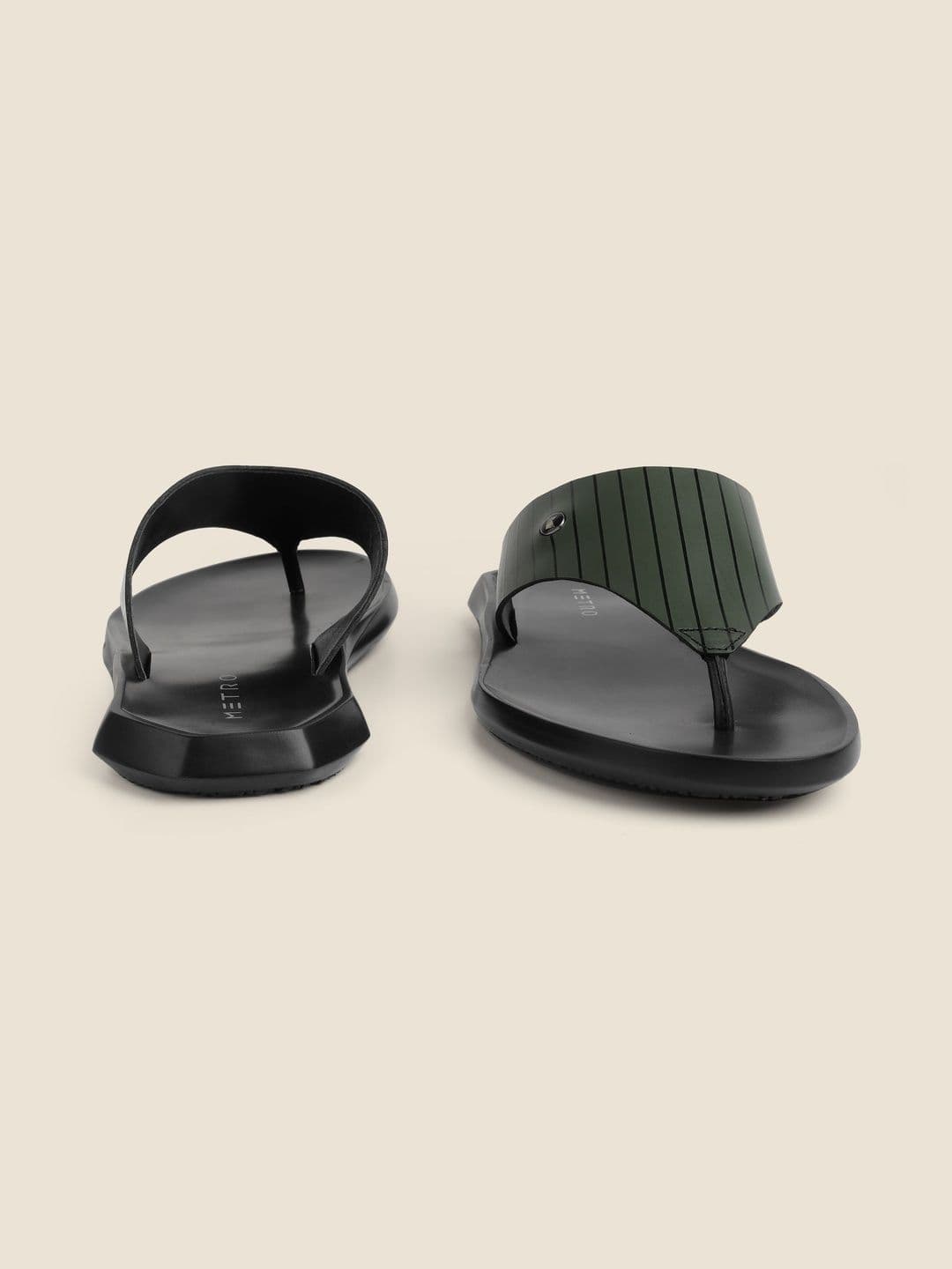 Metro Men Striped Thong Flip-Flops thumbnail 5