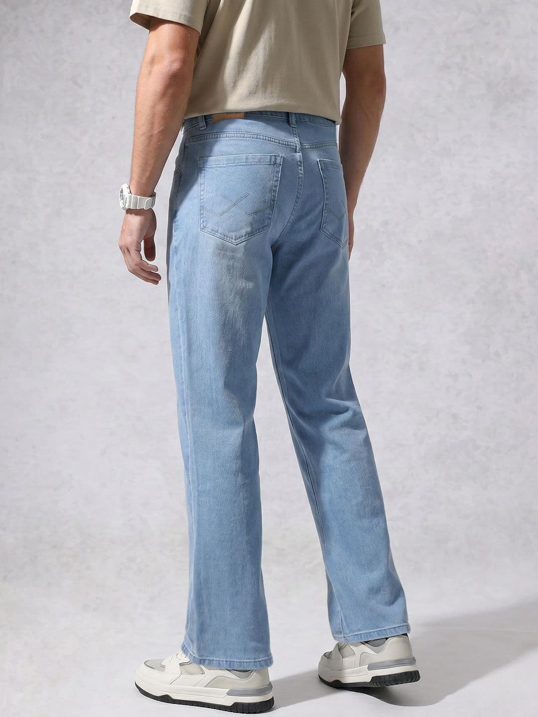 WROGN Men Bootcut Fit Stretchable Jeans thumbnail 6