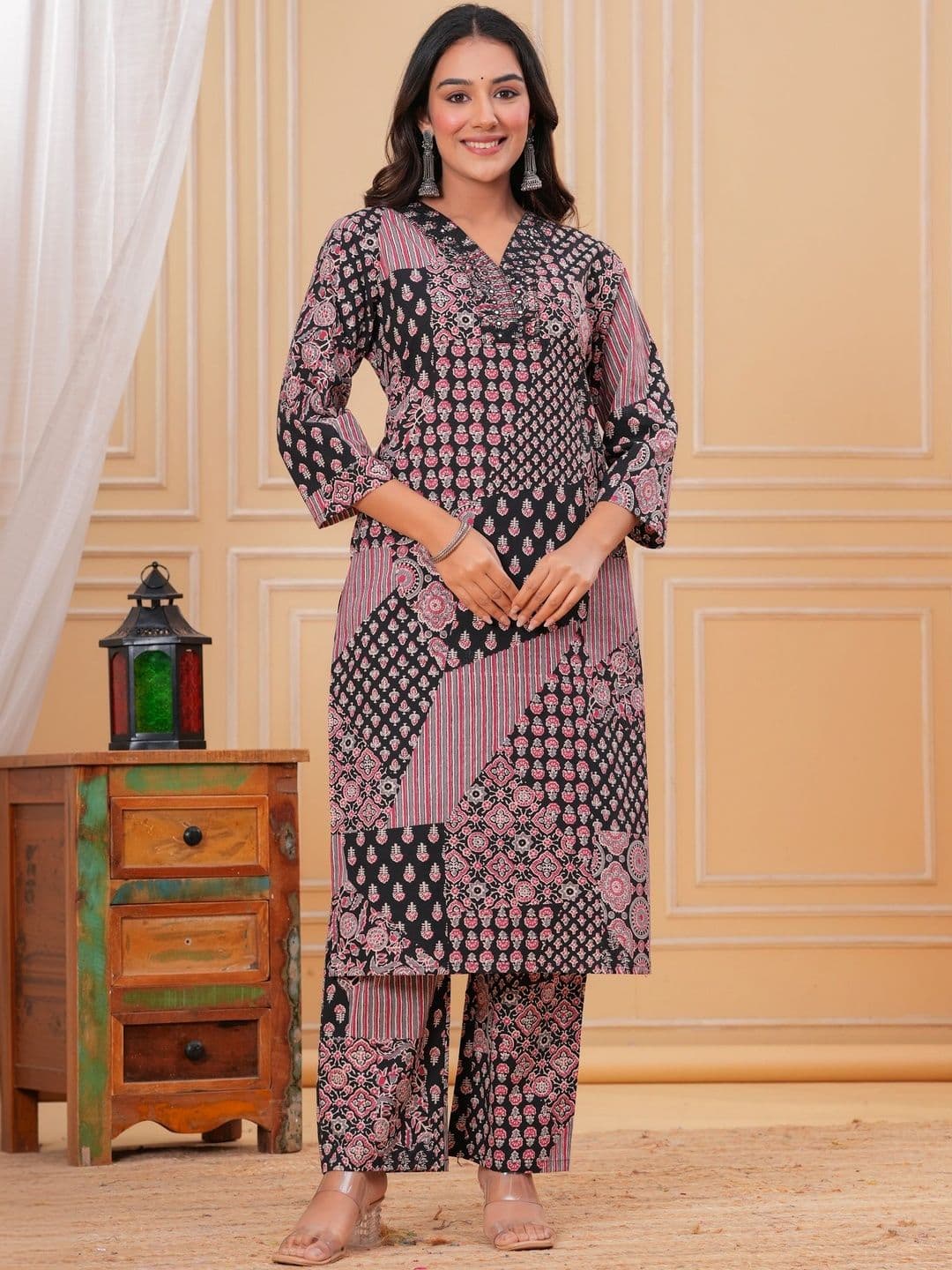 KALINI Women Ethnic Motifs Printed Regular Pure Cotton Kurta with Palazzos thumbnail 6