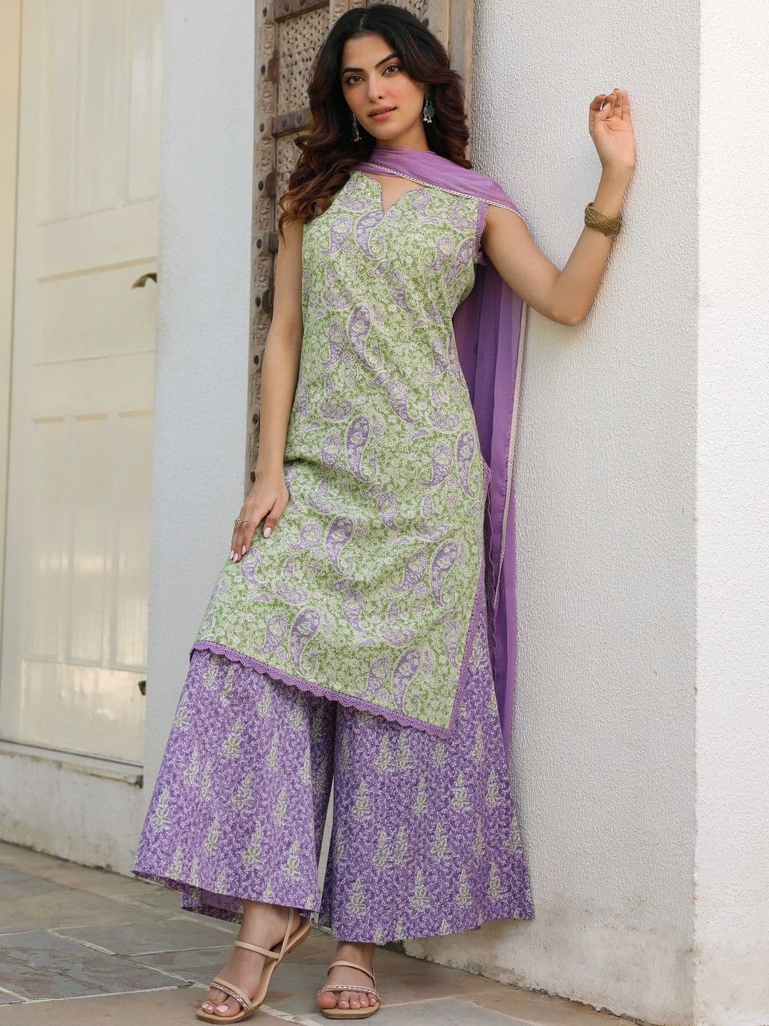 Rain & Rainbow Ethnic Motifs Printed Pure Cotton Kurta with Palazzos & Dupatta thumbnail 5
