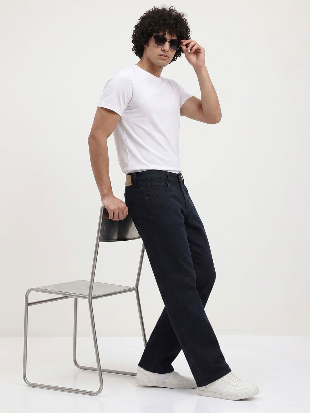 The Roadster Life Co. Men Straight Fit Stretchable Jeans thumbnail 3