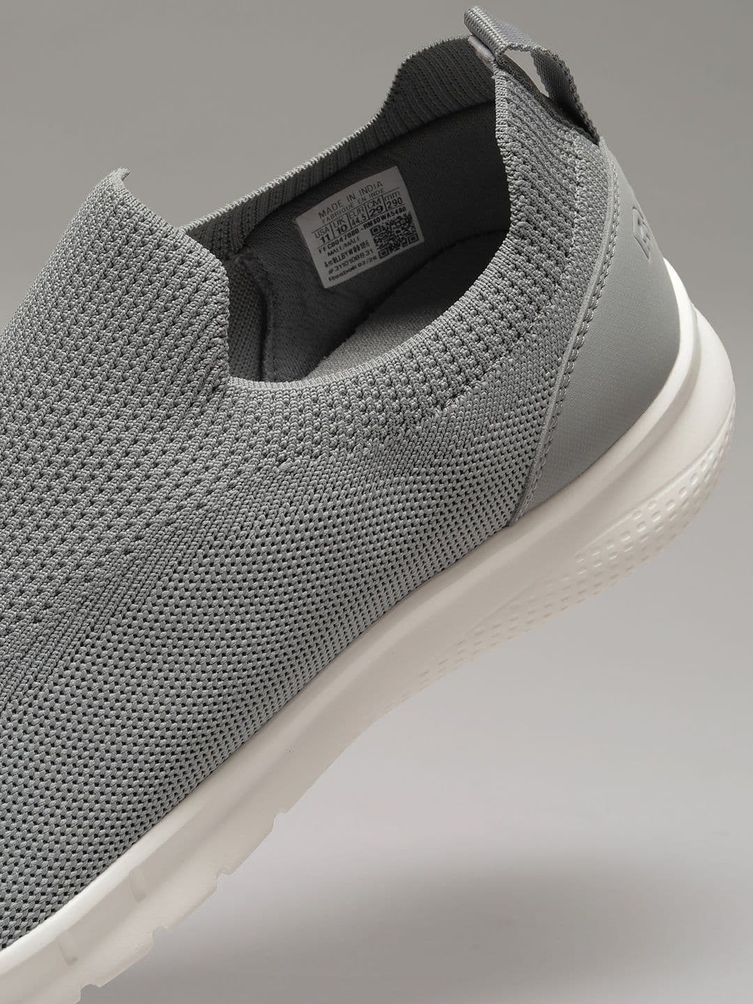 Reebok Men Textile Walking Non-Marking Shoes thumbnail 3