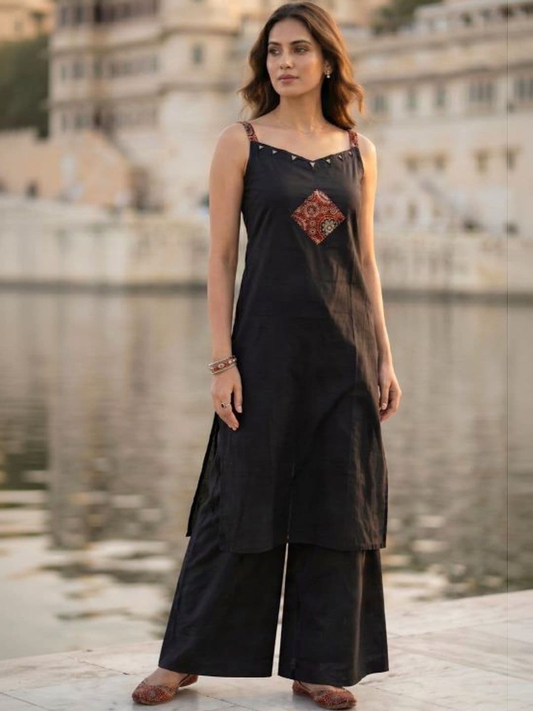 GULMEHAK Women Ethnic Motifs Printed Mirror Work Pure Cotton Kurta with Palazzos - view 1