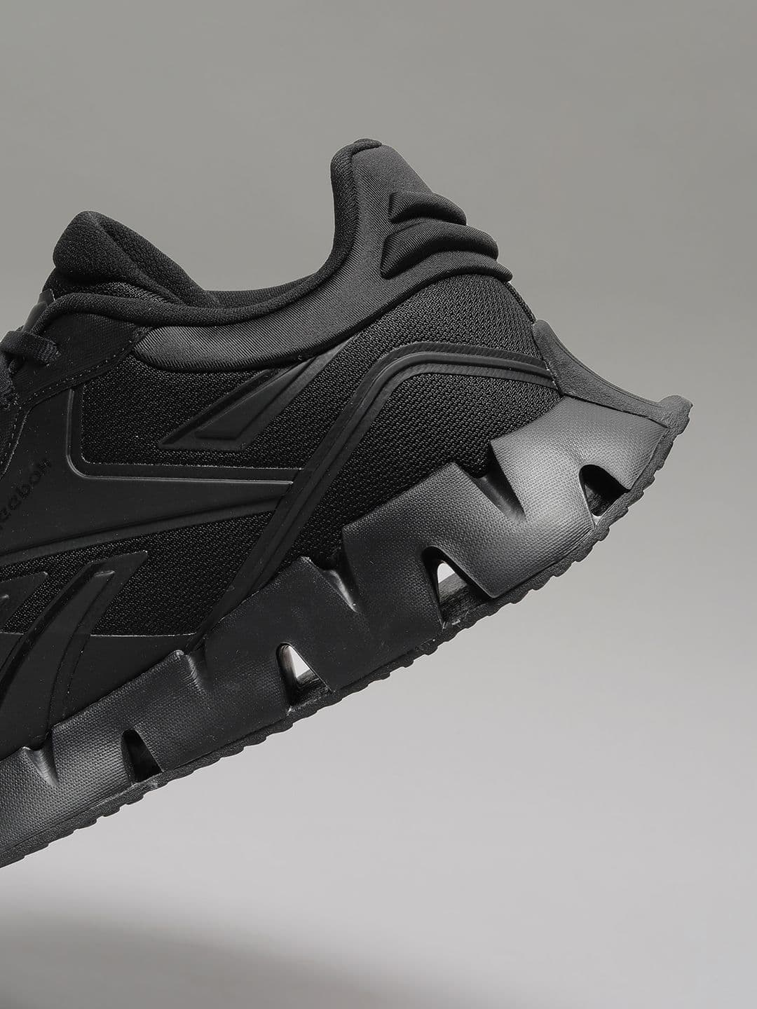 Reebok Men Running Non-Marking Shoes thumbnail 3