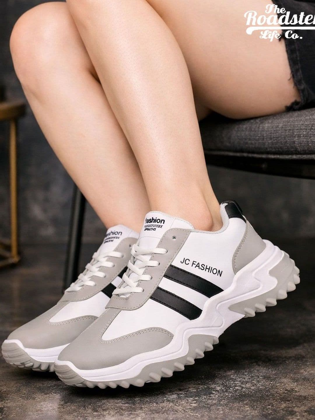 The Roadster Lifestyle Co. Walking Non-Marking Sports Shoes thumbnail 4