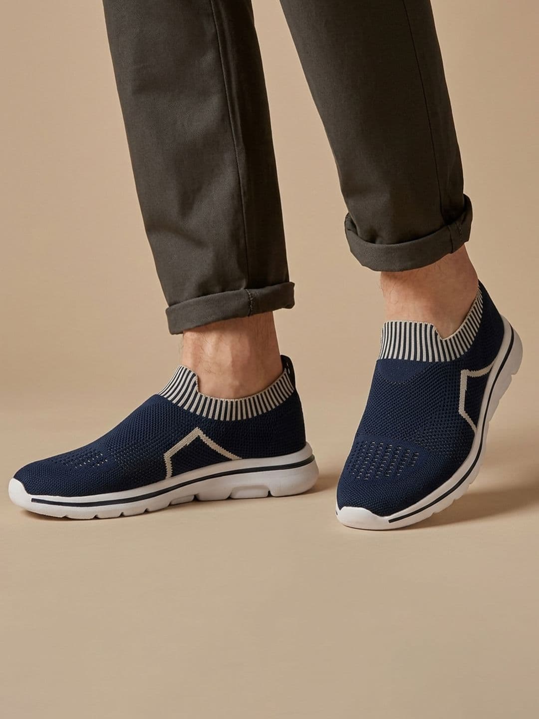 FUEL Bingo Men Mesh Running Non-Marking Shoes - view 1