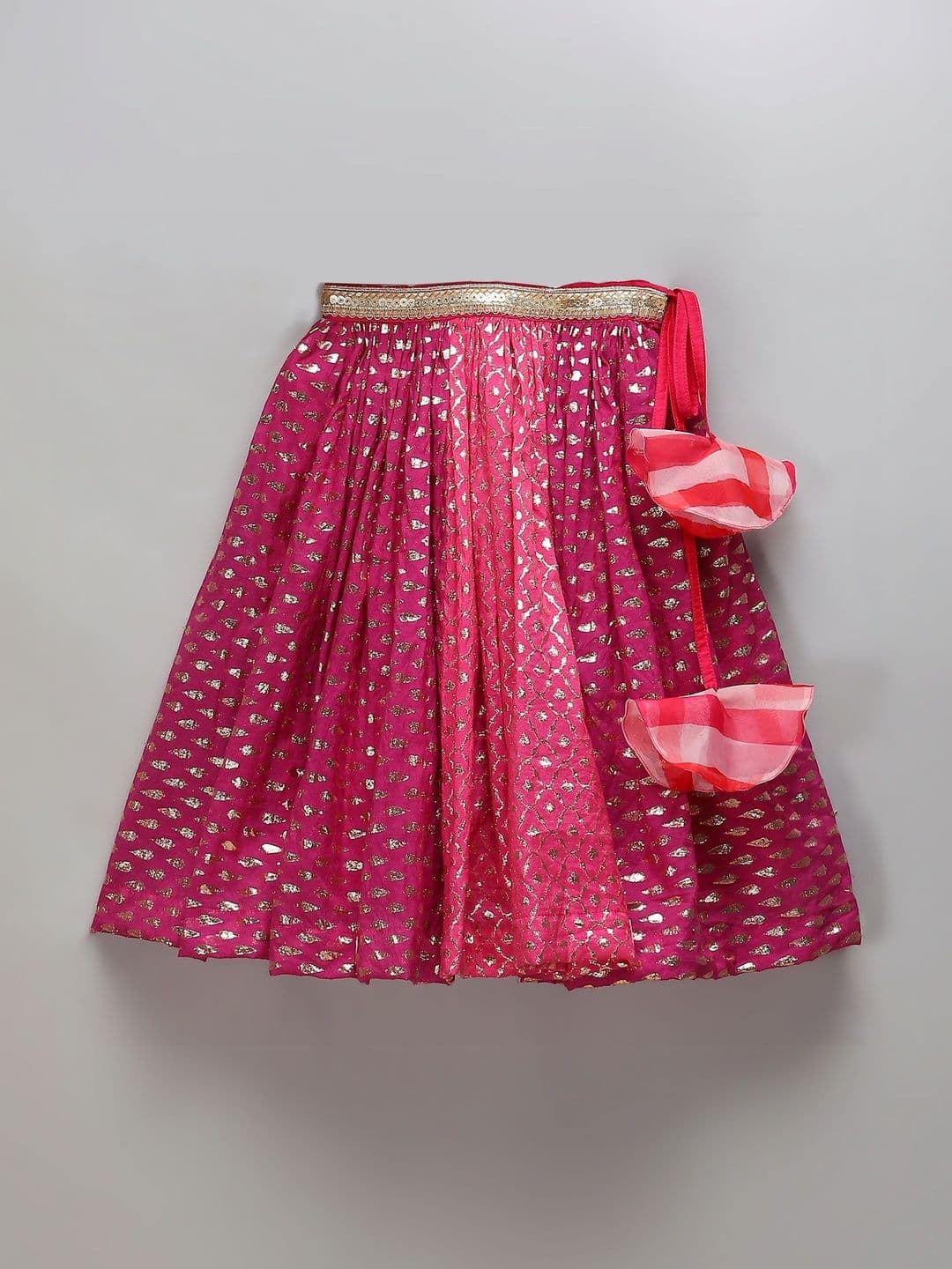 The Little Tales Girls Printed Foil Print Ready to Wear Lehenga & Blouse With Dupatta thumbnail 5