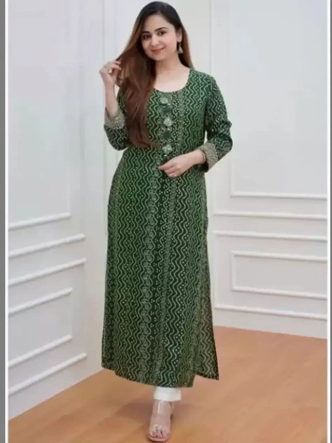 ANGIYA Bandhani Printed Kurti thumbnail 2
