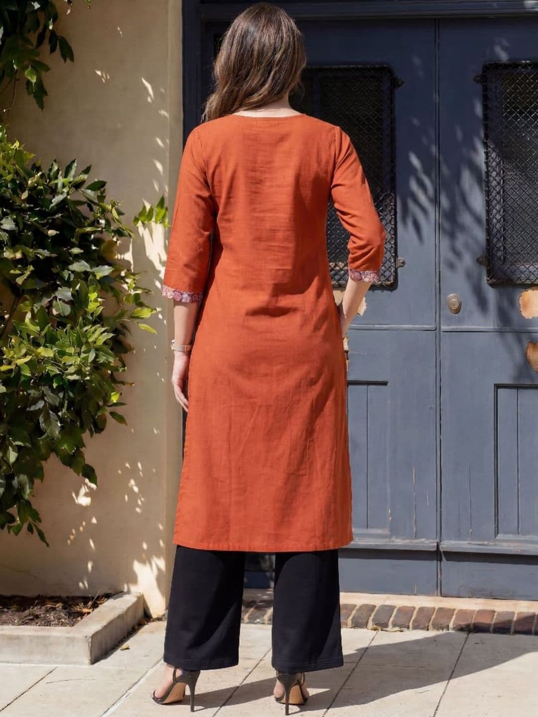 Anouk Women Ethnic Motifs Embroidered Thread Work Kurta thumbnail 5