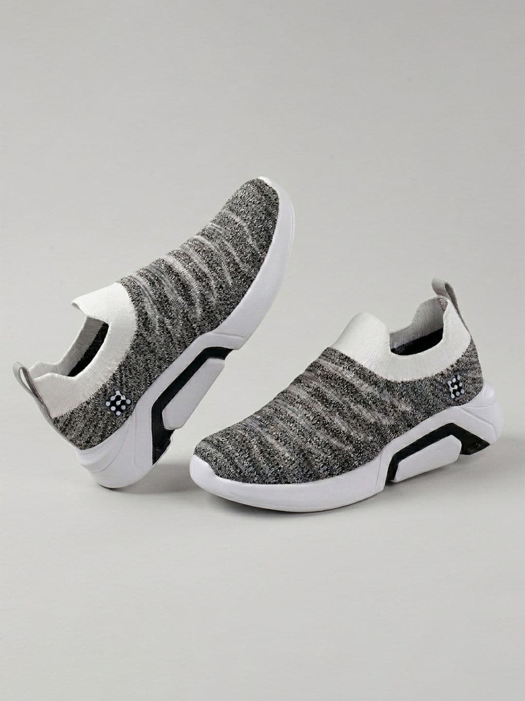 FUEL Men Mesh Running Non-Marking Shoes - view 1