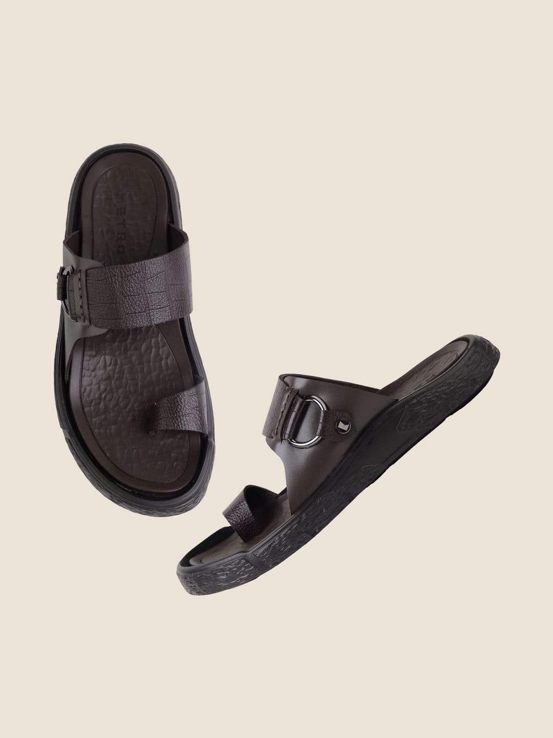 Metro Men Slip-On thumbnail 2