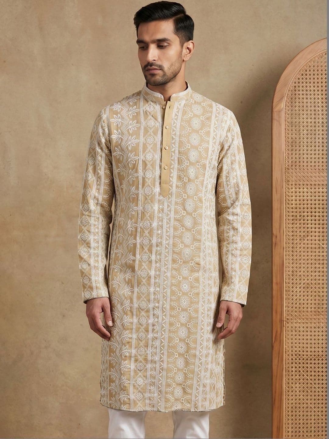 House of Pataudi Embroidered Mandarin Collar Knee Length Straight Kurtas thumbnail 3