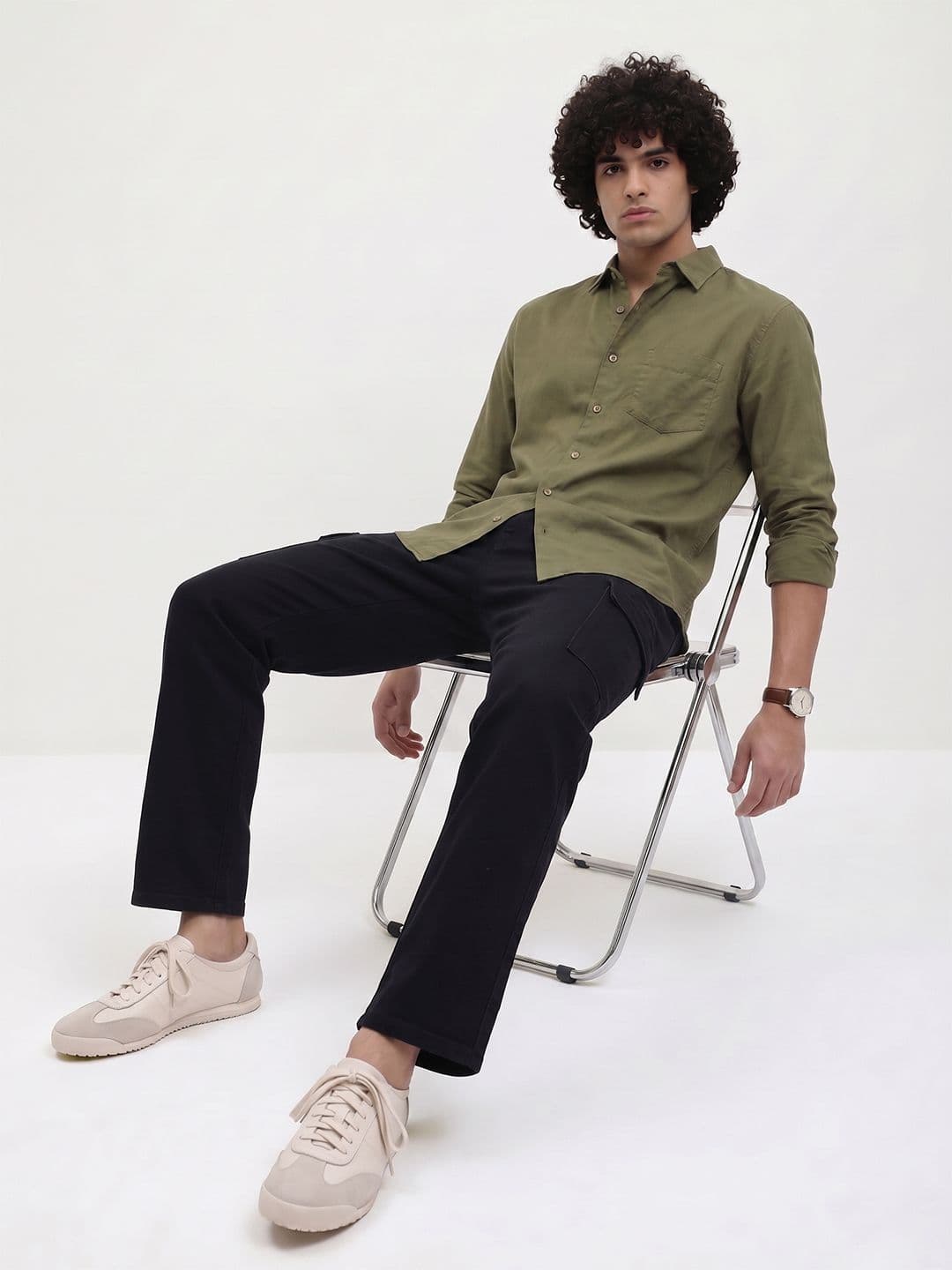 The Roadster Life Co. Men Relaxed Fit Cargo Style Stretchable Jeans thumbnail 4