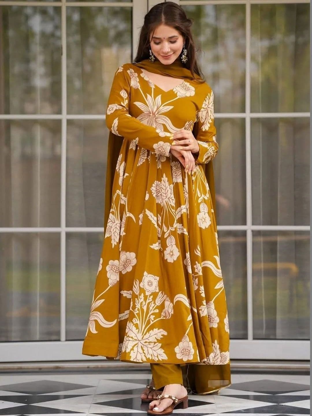 HERE&NOW Women Floral Printed Empire Kurta with Trousers & With Dupatta - view 1
