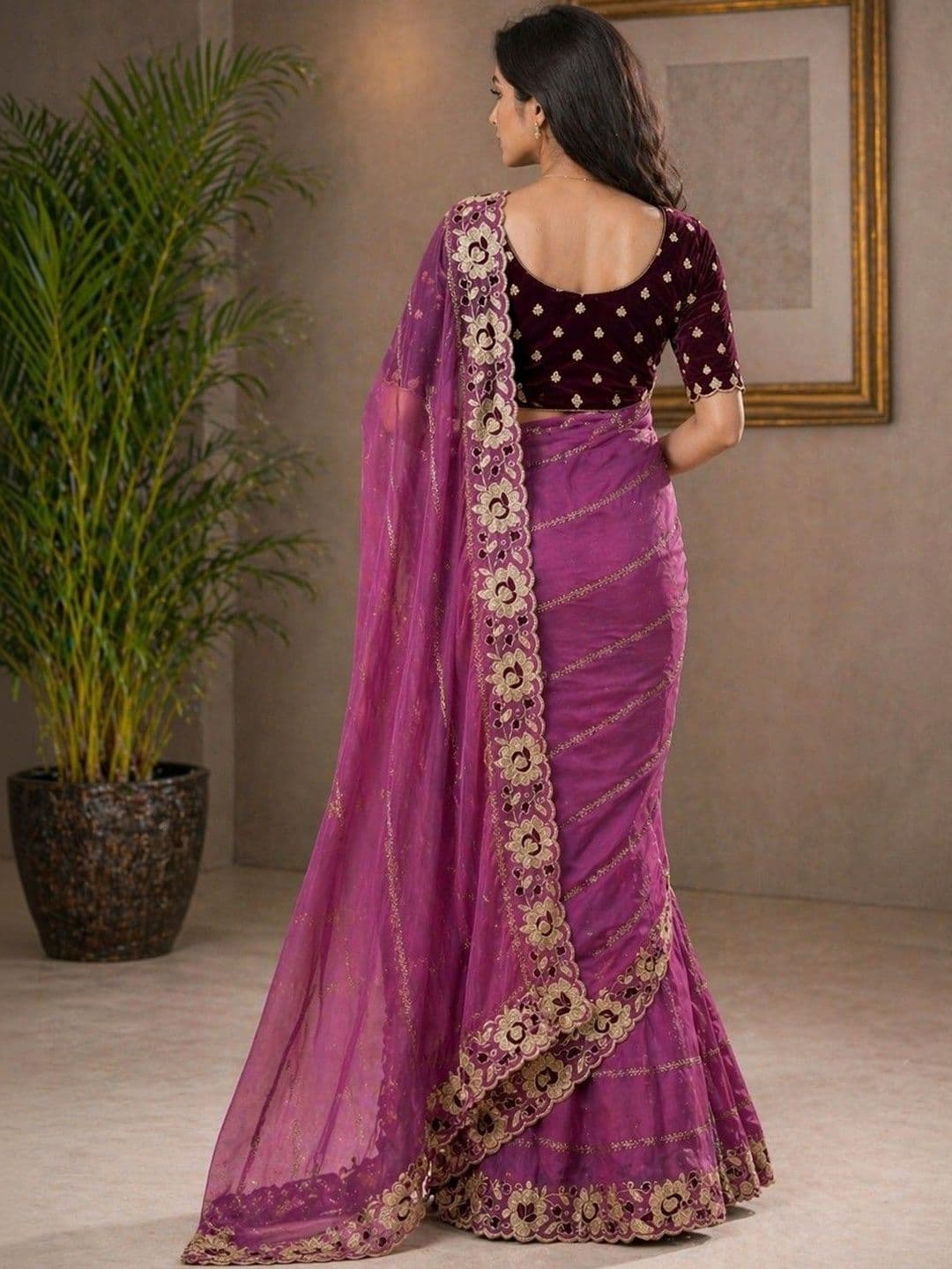 HERE&NOW Floral Embellished Embroidered Poly Georgette Banarasi Saree thumbnail 2
