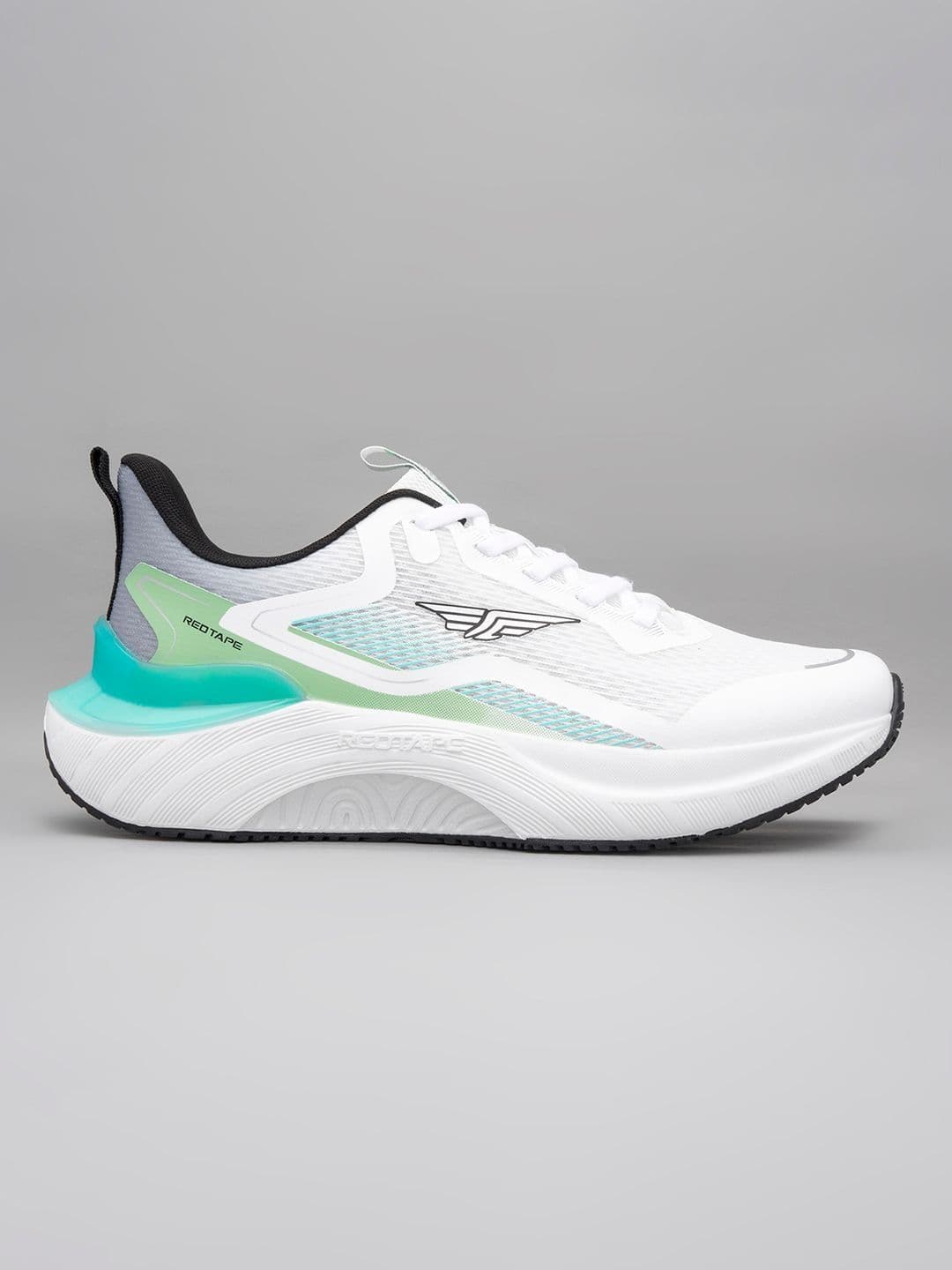 Red Tape Men Mesh Running Non-Marking Shoes thumbnail 2