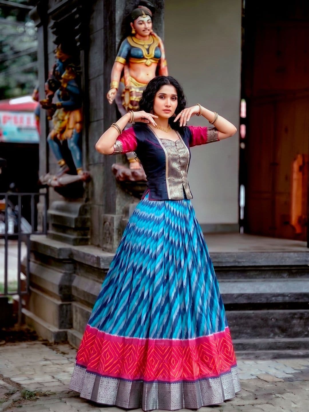 LOOKNBOOK ART Tasar Silk Leheriya Print Lehenga Choli with Rich Zari Weaving Work thumbnail 5