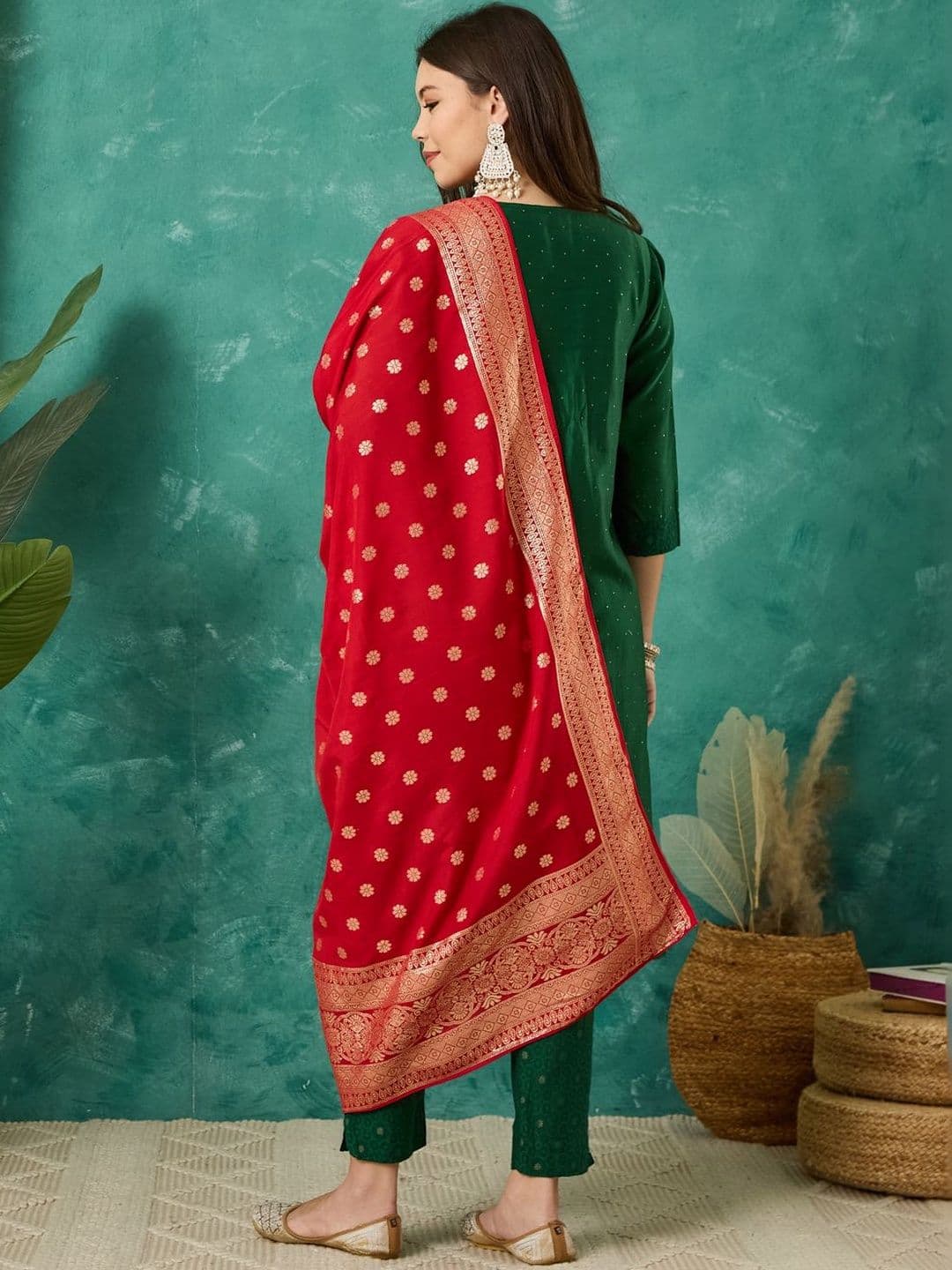 VASVI Ethnic Motifs Woven Design Cotton Silk Dupatta with Zari thumbnail 3