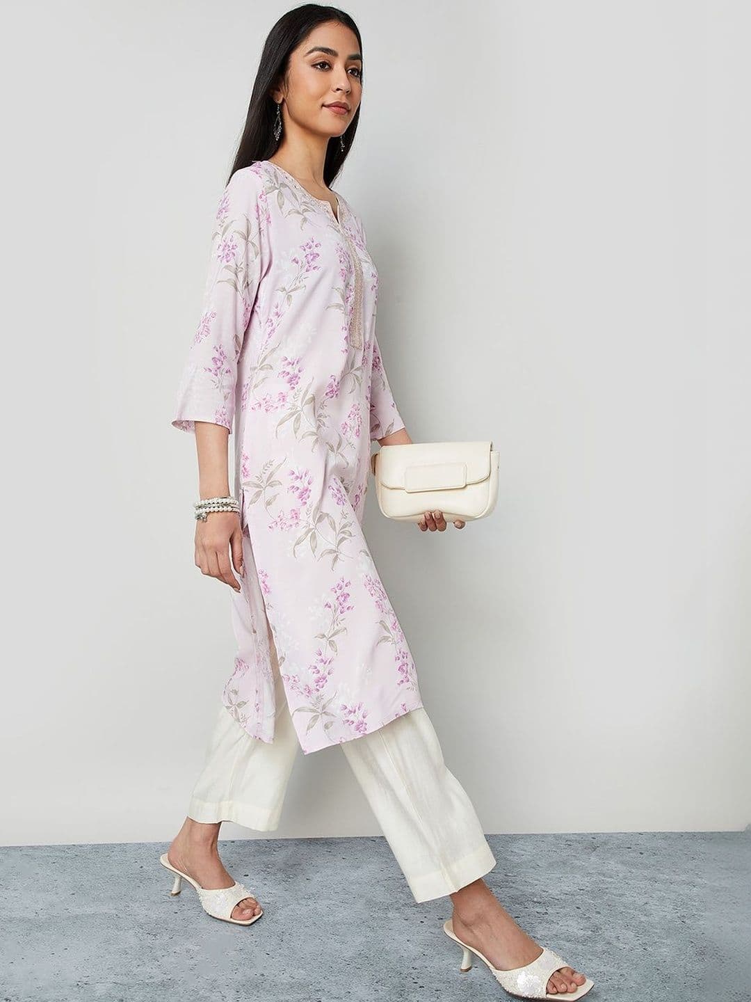 Melange by Lifestyle Women Floral Printed Sequinned Floral Kurta thumbnail 6