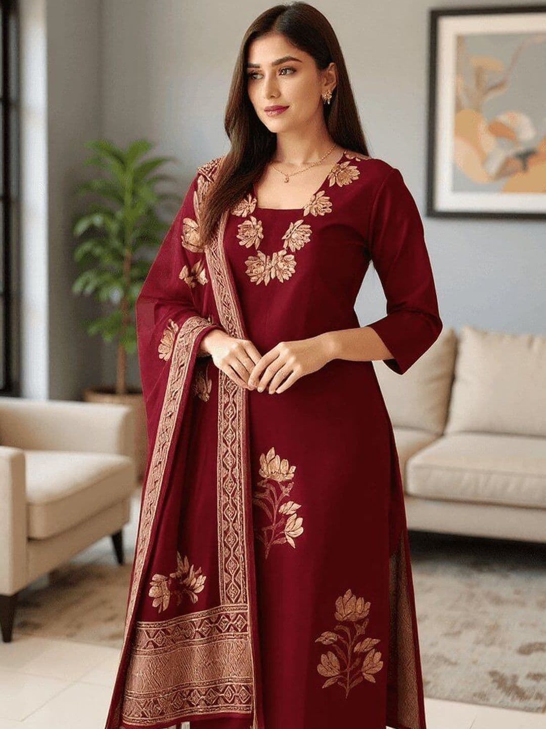 NARI DREAM Women Floral Embroidered Regular Thread Work Kurta with Palazzos & With Dupatta thumbnail 2