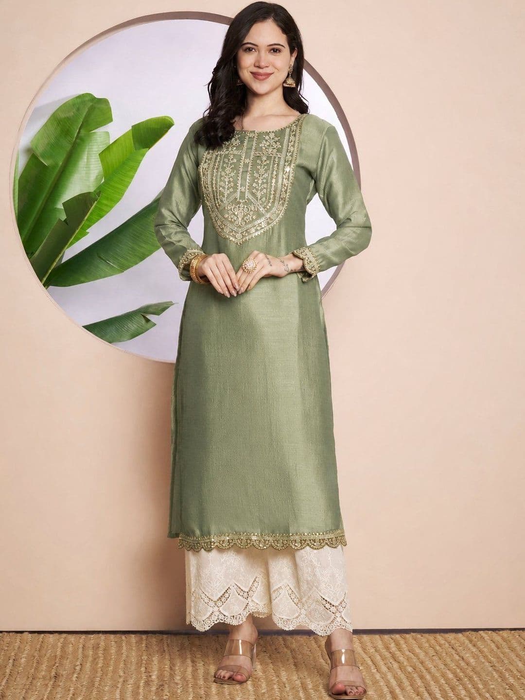 rarethread Women Embellished Kurta thumbnail 4