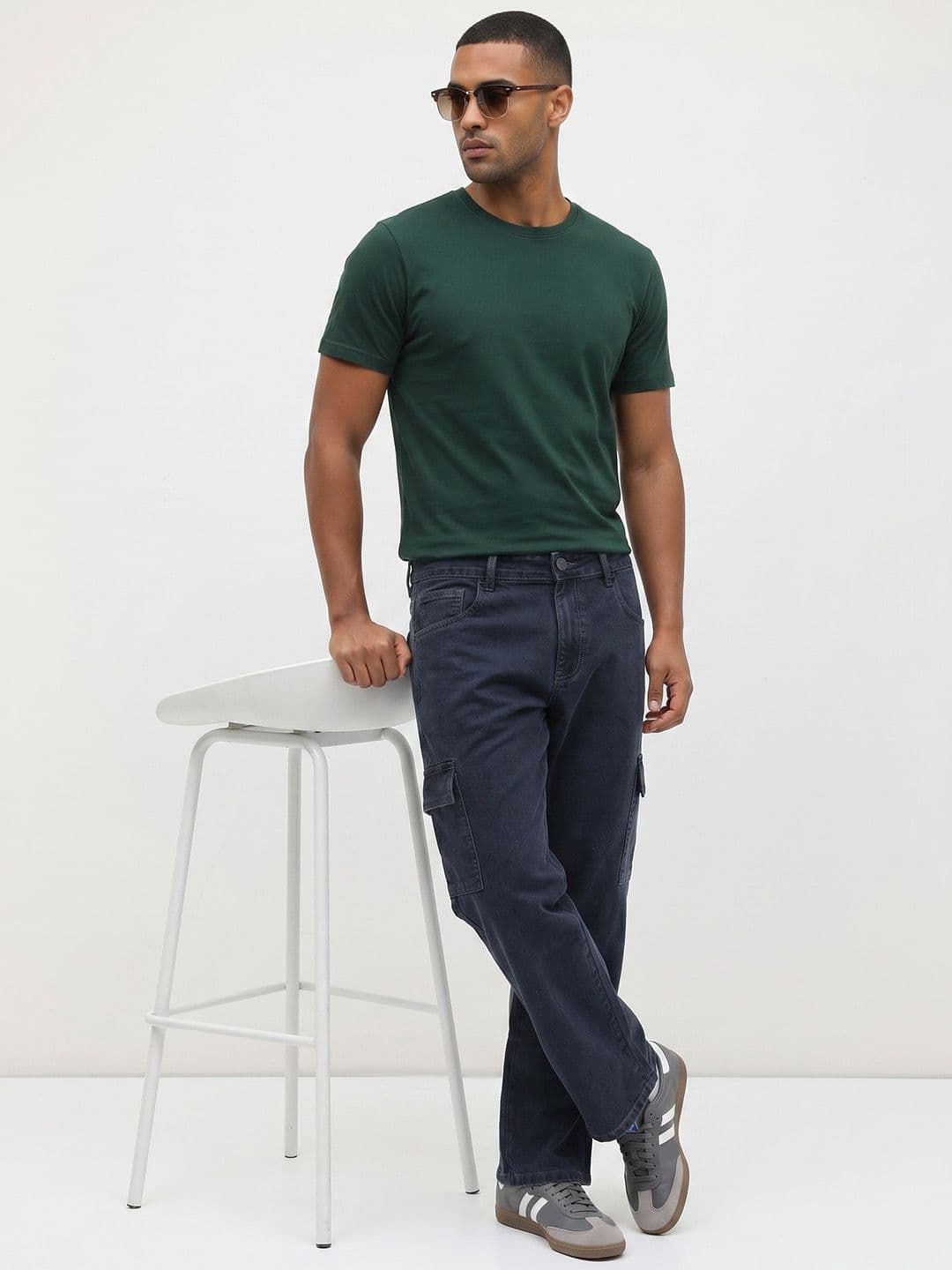 The Roadster Life Co. Men Stretchable Cargo Jeans thumbnail 5