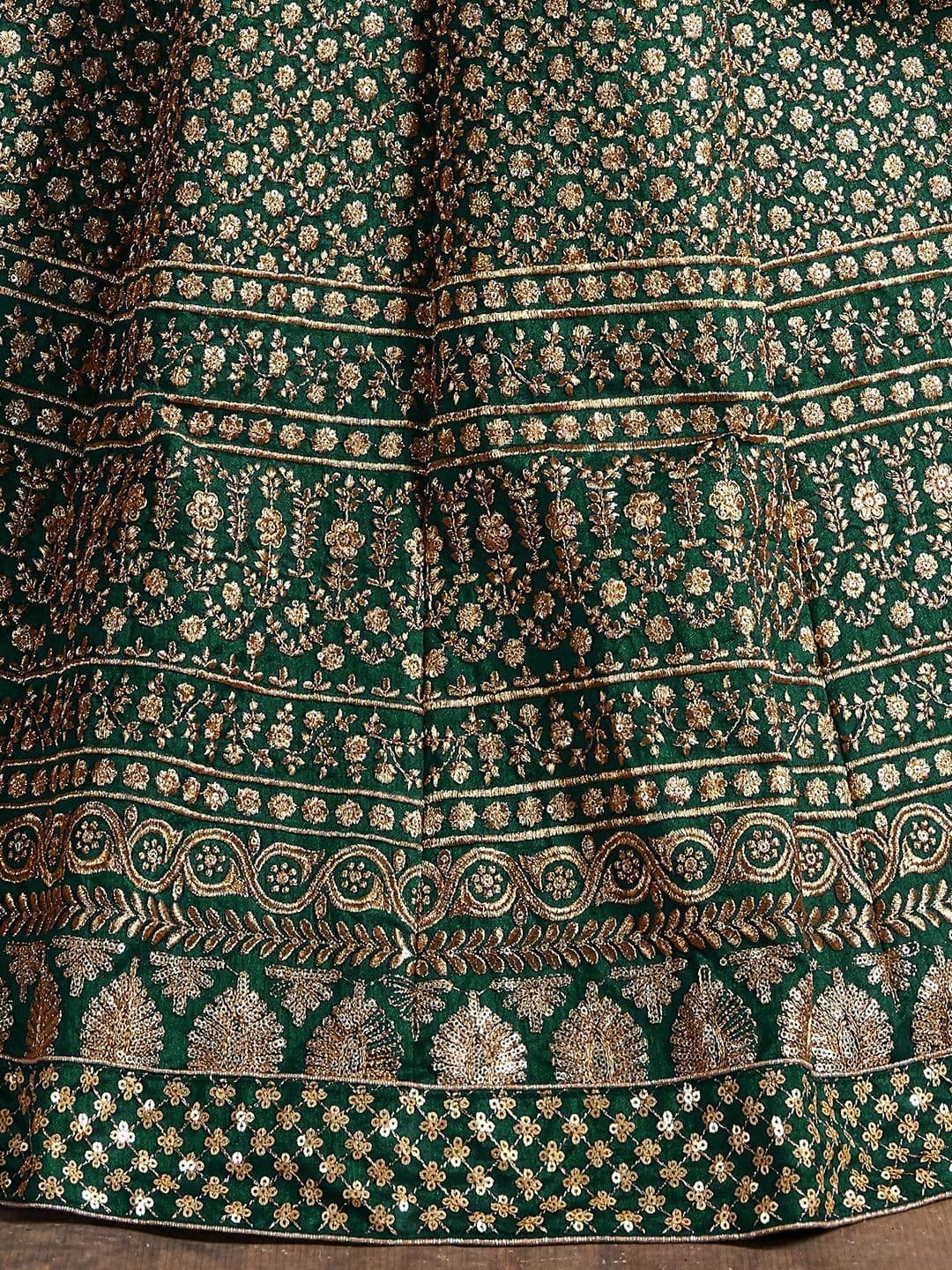 ETHNIC PLUS Green Embroidered Sequinned Semi-Stitched Silk Lehenga & Blouse With Dupatta thumbnail 6