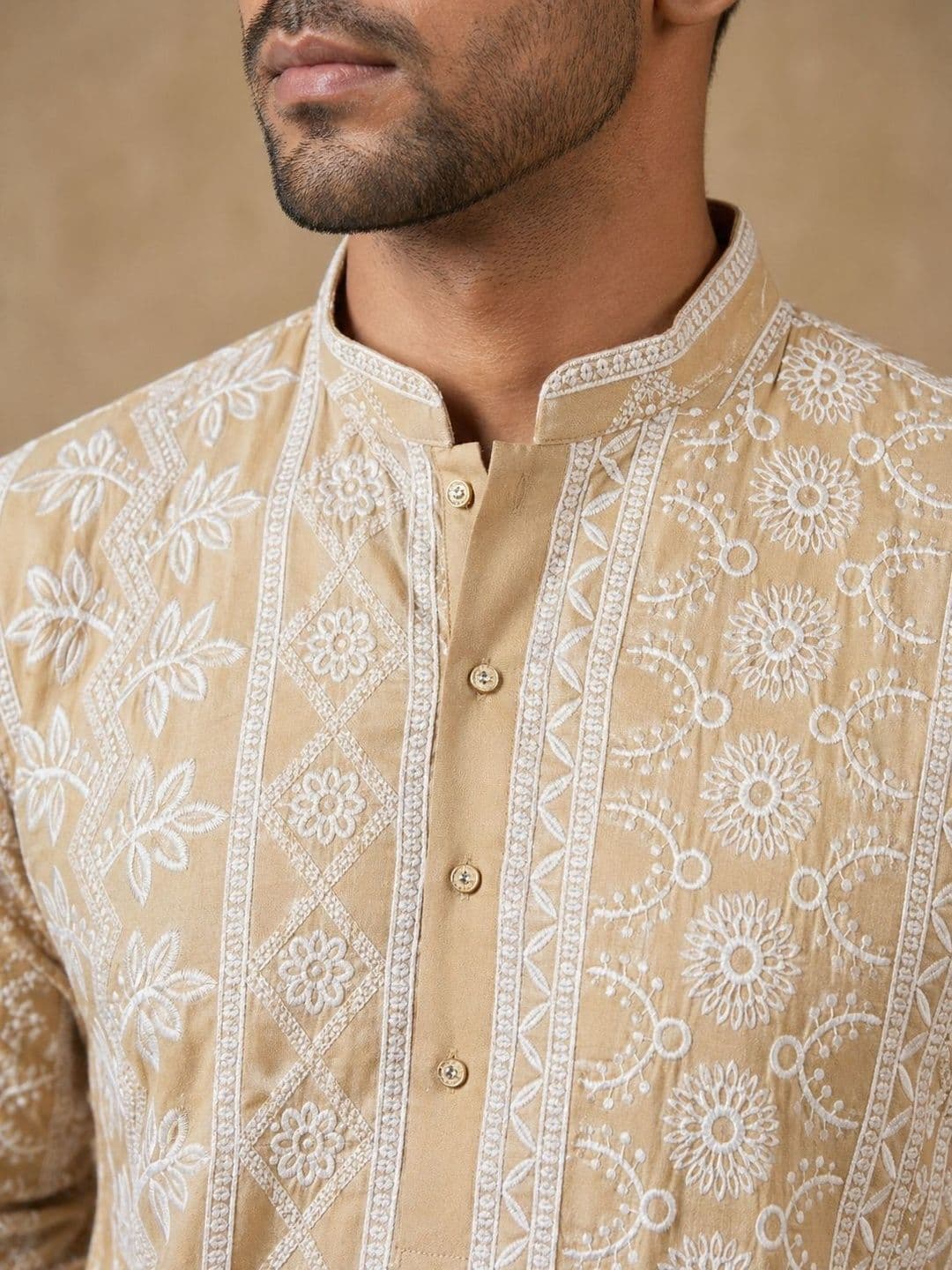 House of Pataudi Embroidered Mandarin Collar Knee Length Straight Kurtas thumbnail 5